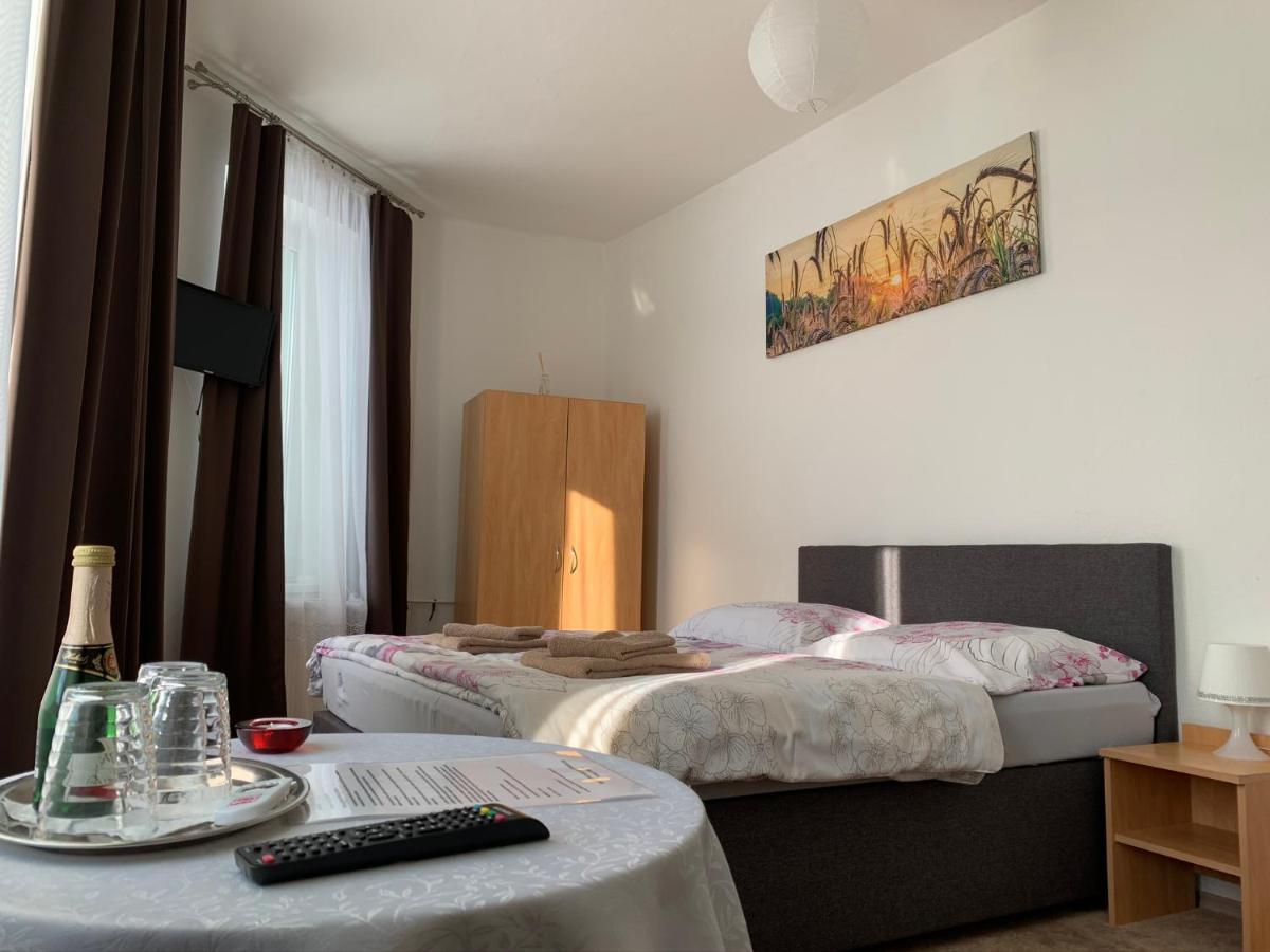 Ubytovanie Violet Važec Esterno foto